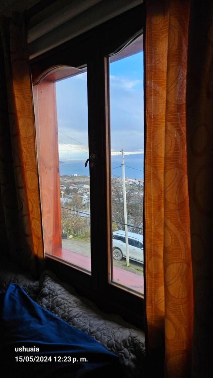 Mirador Del Beagle Hosteria Ushuaia Esterno foto